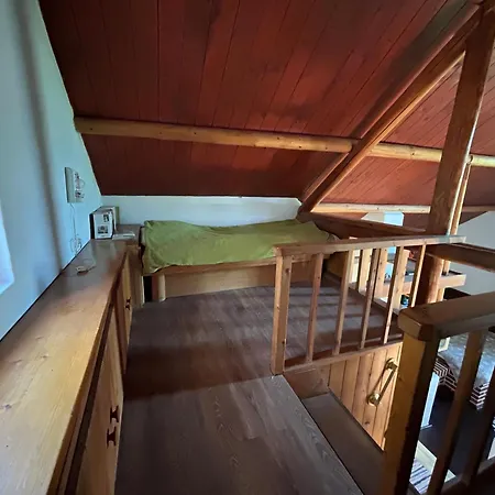 Tatil Evi Kisparti Vendeghaz *